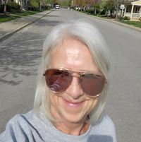 Mary Loveall's profile image