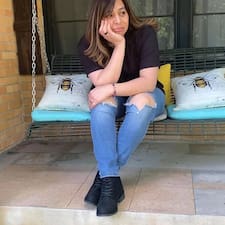 Lilia's profile image