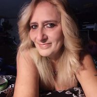 Yvonne Adams's profile image