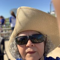 Dolores Cruz's profile image