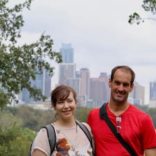 Leah's profile image