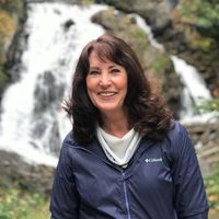 Susan Strong's profile image