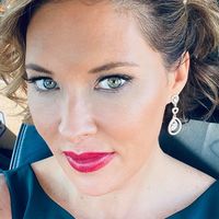 Amy Julian- Resner's profile image