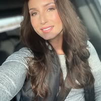 Jessica Strong's profile image