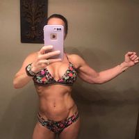 Angelle Larrieu Cannet's profile image