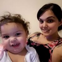 Carrie Groves's profile image