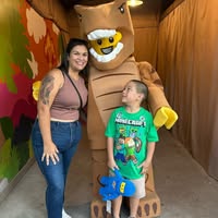 Melanie Paz's profile image