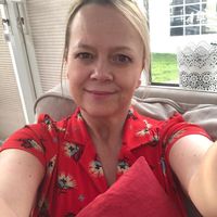 Lucy Robertson's profile image