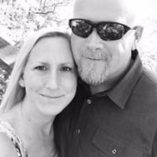 Carrie's profile image