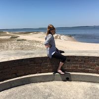 Vivian Moomey's profile image