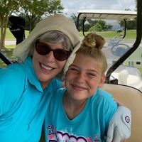 Valerie Bond's profile image