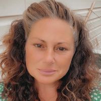 Erin Jones's profile image