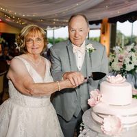 Joan Kostusiak Wolkins's profile image