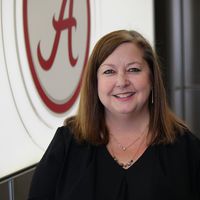 Chandra Clark review for Crumbl Cookies - Vestavia Hills