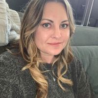 Shari Bliss's profile image