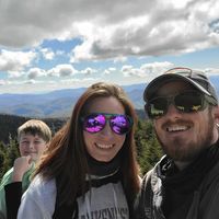 Holly Marie Ward's profile image