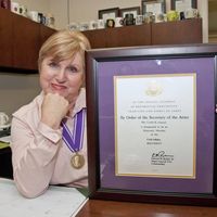 Connie Reaves Almueti's profile image