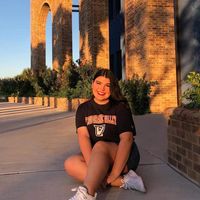 Tori Lozano's profile image