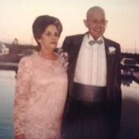 Lauri Peacock's profile image