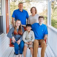 Angie Drake Hughes's profile image