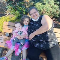 Lindsey Emsley's profile image