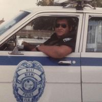 Ike Mont-Ros's profile image