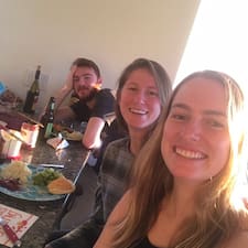 Danielle's profile image
