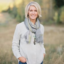 Sue's profile image