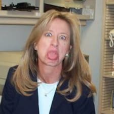 Elizabeth's profile image
