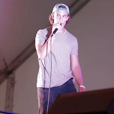 Joey's profile image