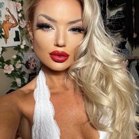 Erin Crowley's profile image