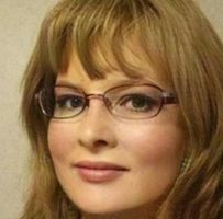 Julie Garland-Parker's profile image