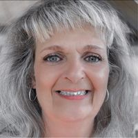 Susan White's profile image