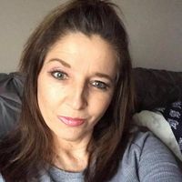 Shelly Bueker Mueller's profile image