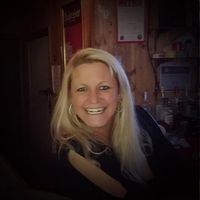 Holly McCullough's profile image
