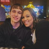 Andrea Hill's profile image