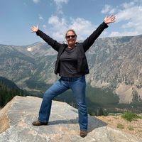 Mindy Connett's profile image