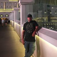 Matthew Lowry's profile image