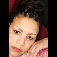 Shelly Smith's profile image