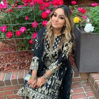 Iqra Hussain's profile image