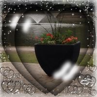 RogerJanice Desmarais's profile image