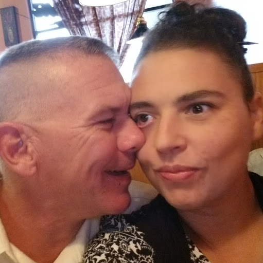 April Perret's profile image
