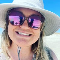 Bobbi Lloyd's profile image