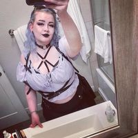 Violet Rose's profile image