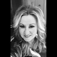 Sharon Rowe's profile image