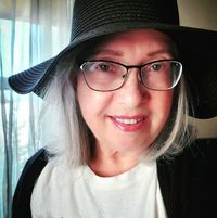 Lorraine Phillips's profile image