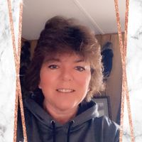 Lynn Moyers's profile image