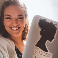 Courtney Hutson's profile image