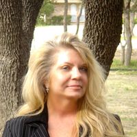 Kim Marcom's profile image