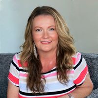 Val Young-Cuozzo's profile image